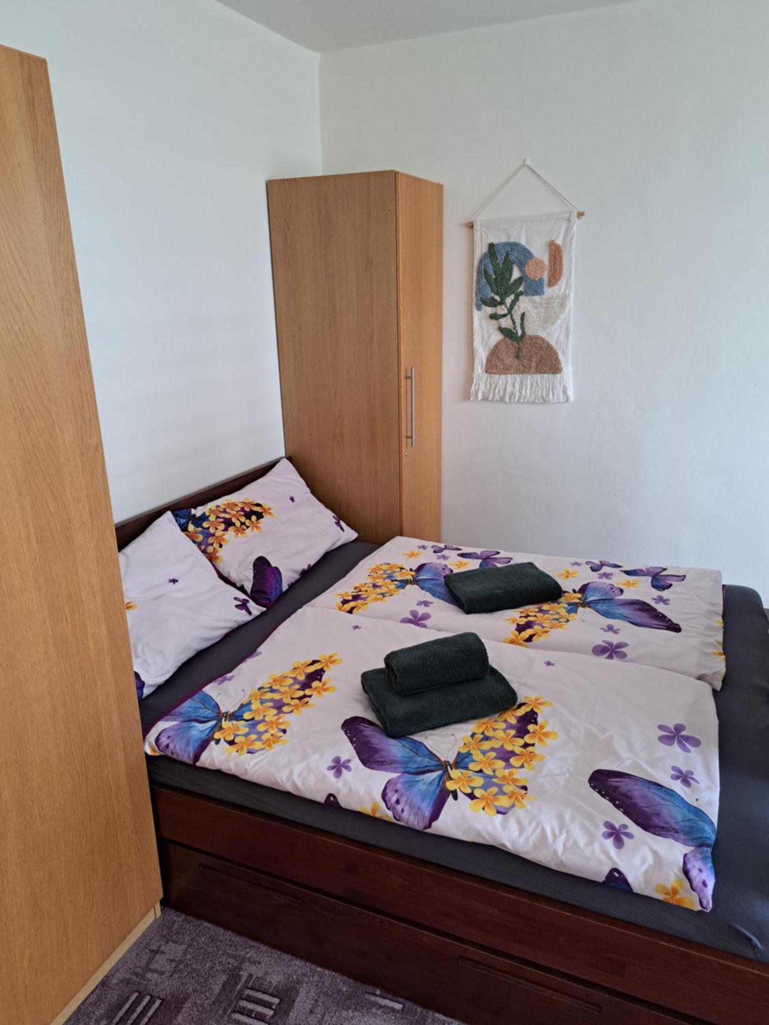 Apartman V Podhuri Krusnych Hor Соколов Экстерьер фото